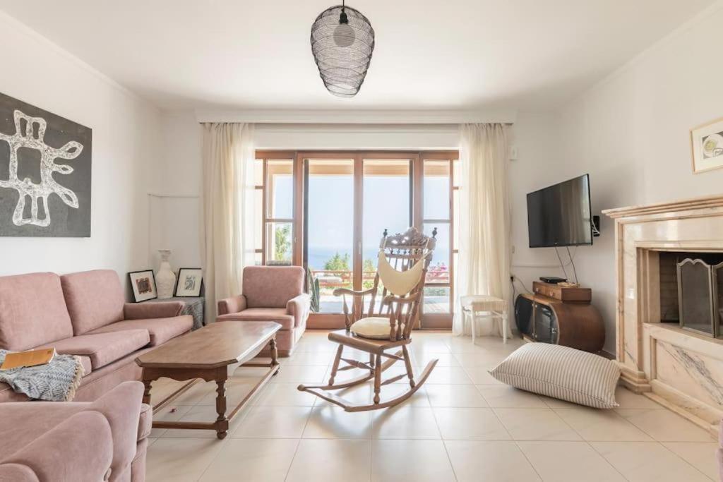 Modern Villas With Gardens And Stunning Views Ligaria  Eksteriør billede
