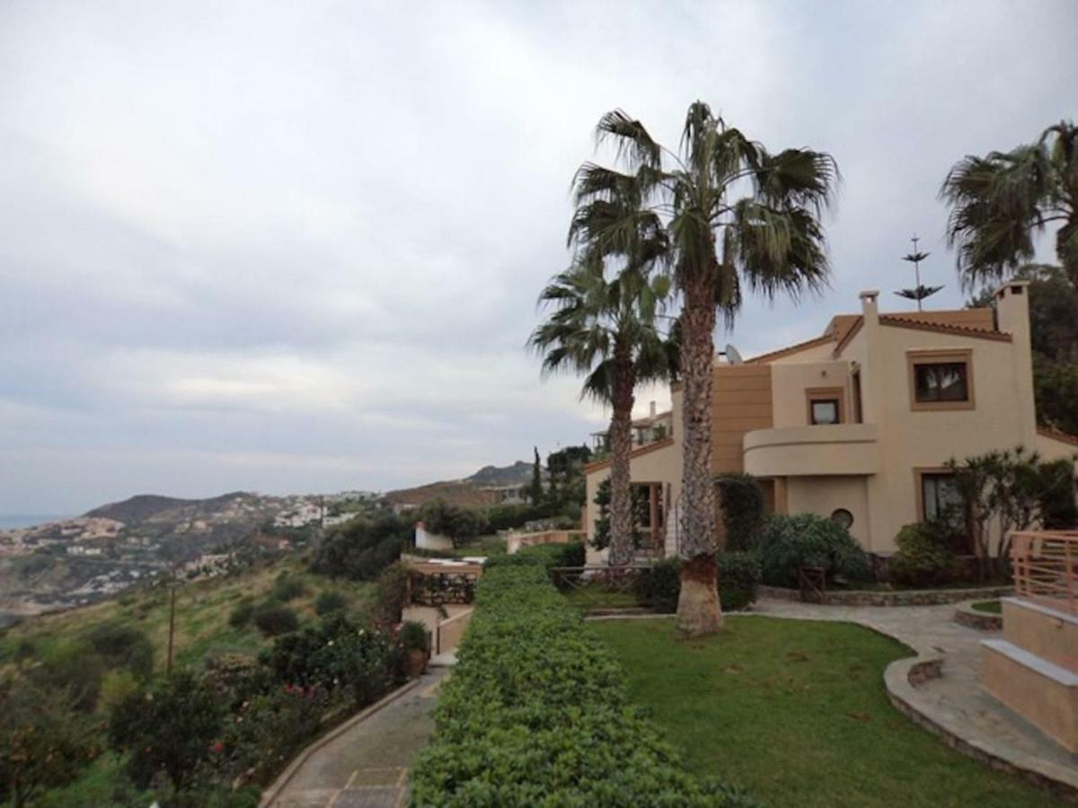 Modern Villas With Gardens And Stunning Views Ligaria  Eksteriør billede